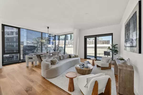 Boston, MA 02210,300 Pier 4 Blvd #7M