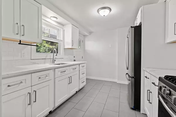 Somerville, MA 02144,92 North Street #92