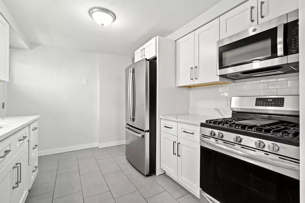 Somerville, MA 02144,92 North Street #92