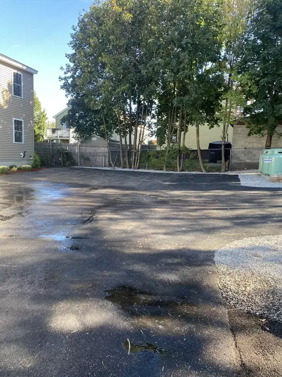 Lawrence, MA 01843,6 Plant Terrace