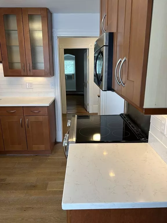 Medford, MA 02155,42 Irving St #3