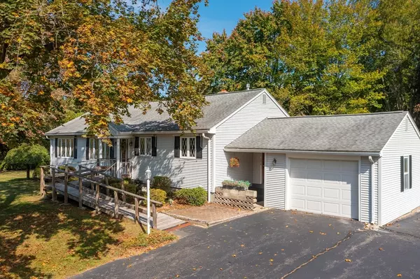 Easthampton, MA 01027,102 Lovefield St