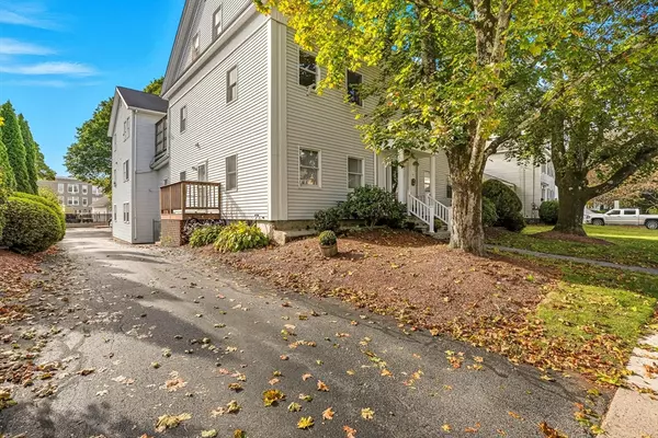 Westborough, MA 01581,14 Grove St #3