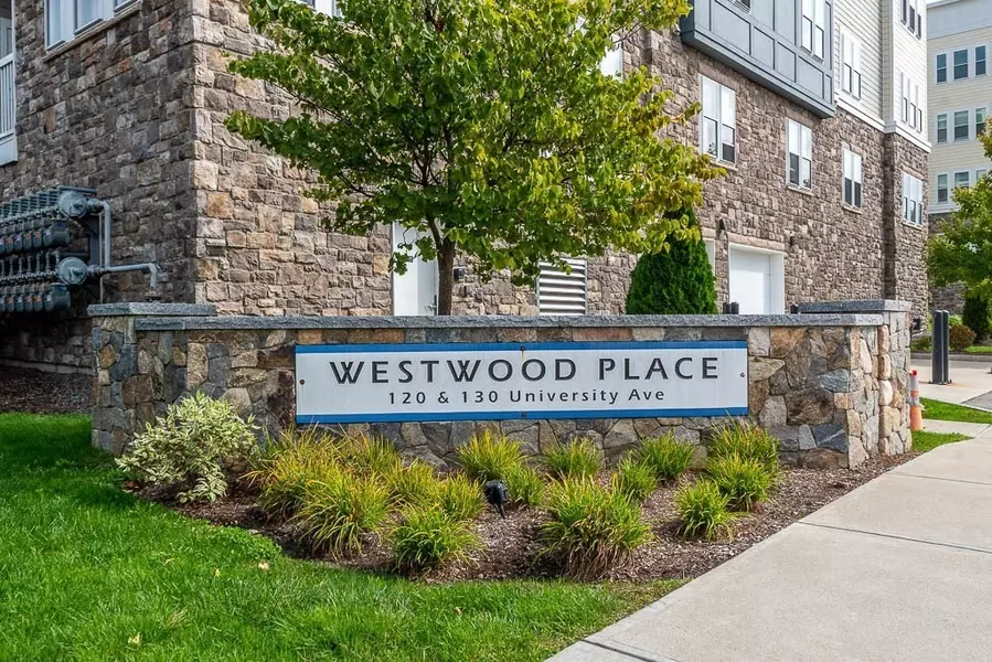130 University Ave #1405, Westwood, MA 02090