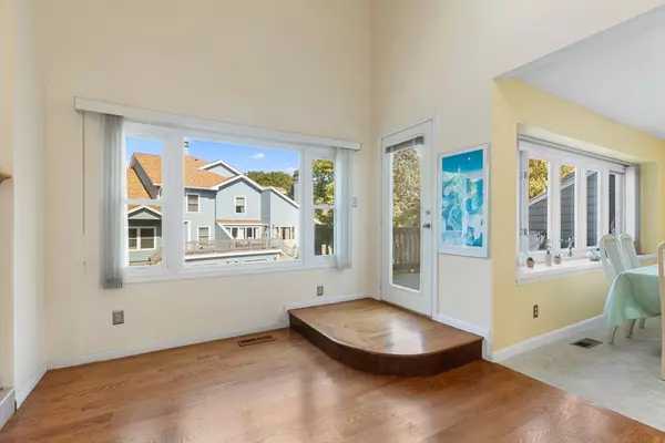 Salem, MA 01970,6 Orient Way #28A