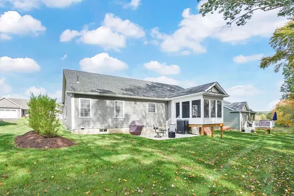 Wilbraham, MA 01095,92 Sandalwood Dr #92