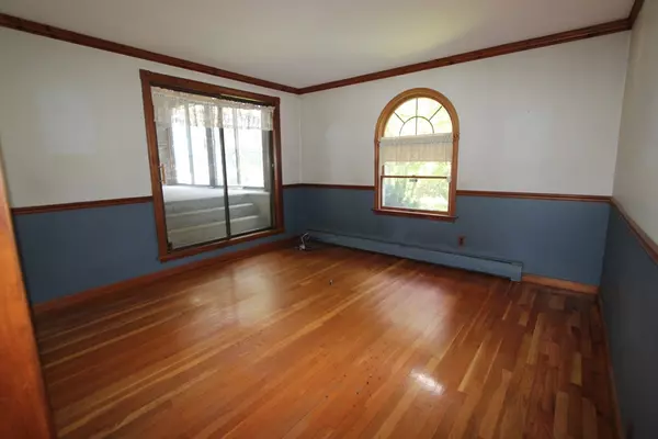 Worcester, MA 01604,25 Crawford St