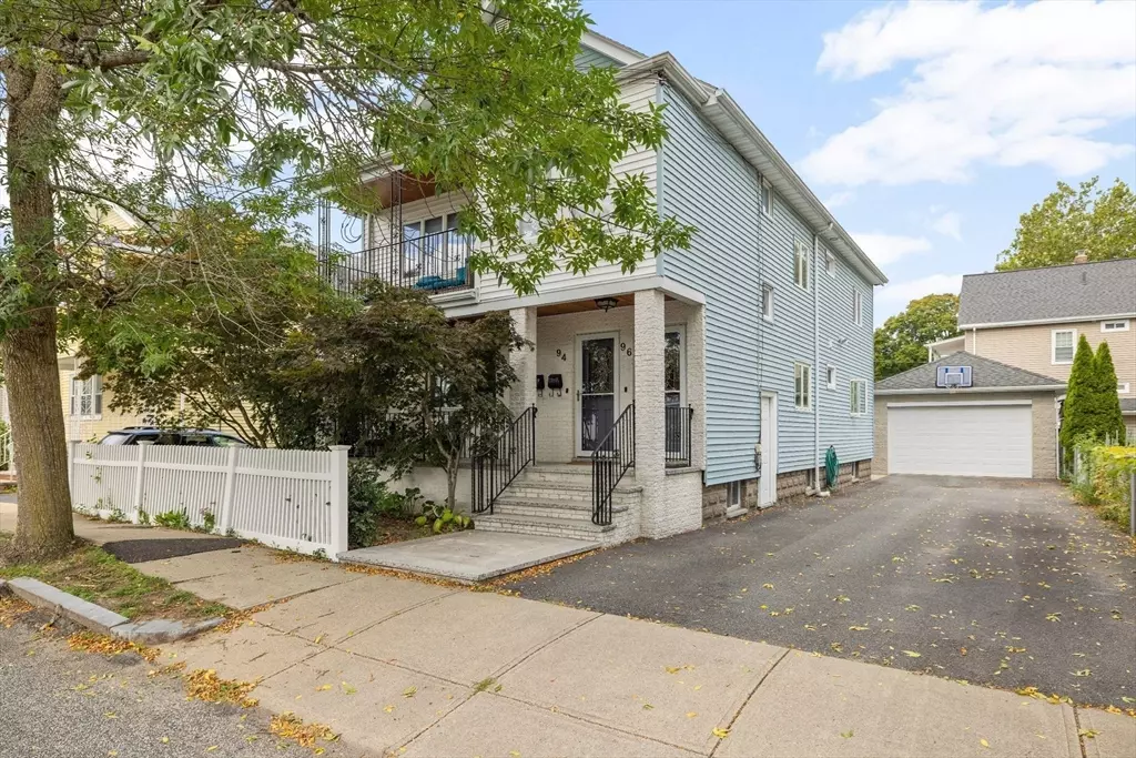 Arlington, MA 02474,94 Rawson Road #94
