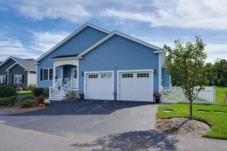 2 Morgan Circle #16, Boylston, MA 01505