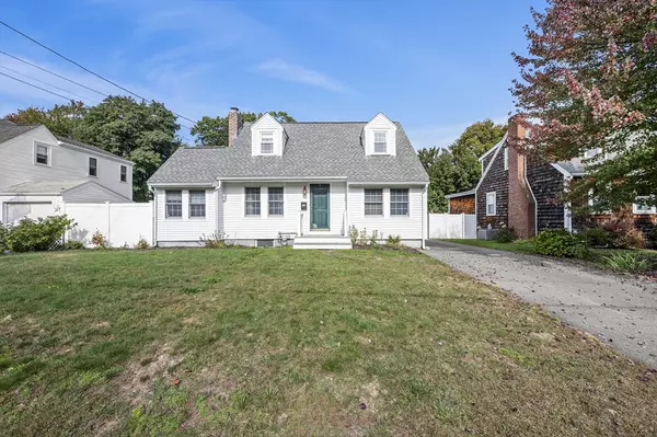 53 Parkside Ave, Braintree, MA 02184
