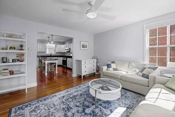 Boston, MA 02127,266 W 5th St #2