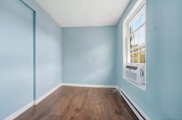 Chelsea, MA 02150,10 Blossom St #3