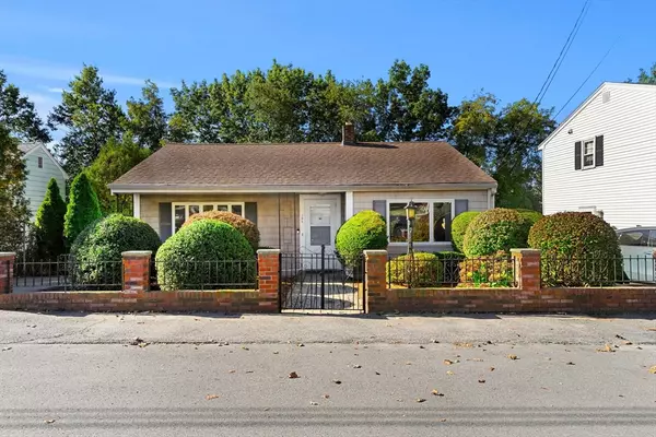 164 Ridge Rd, Revere, MA 02151