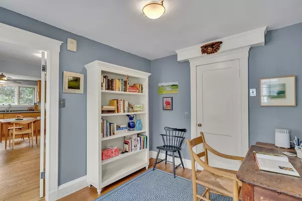 Newton, MA 02460,299 Albemarle Rd