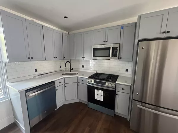 Cambridge, MA 02141,12 Hunting St #2