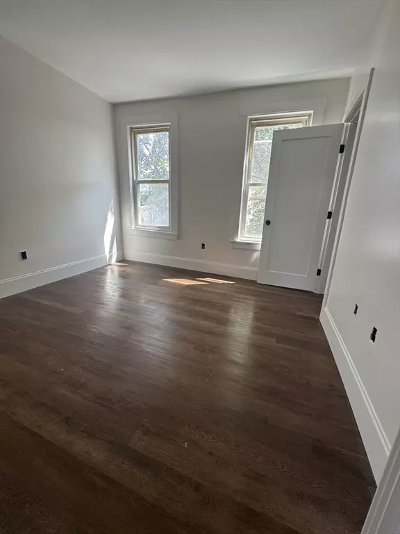 Cambridge, MA 02141,12 Hunting St #2