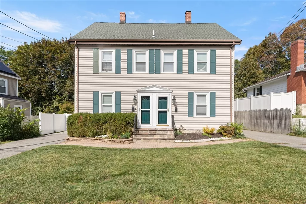 Woburn, MA 01801,12 Spring Court #12