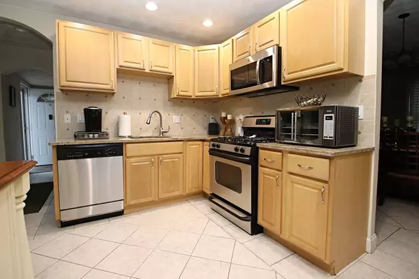 Saugus, MA 01906,4 Foss Ave.