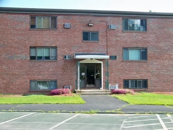 71 Nicholas Rd #H, Framingham, MA 01701