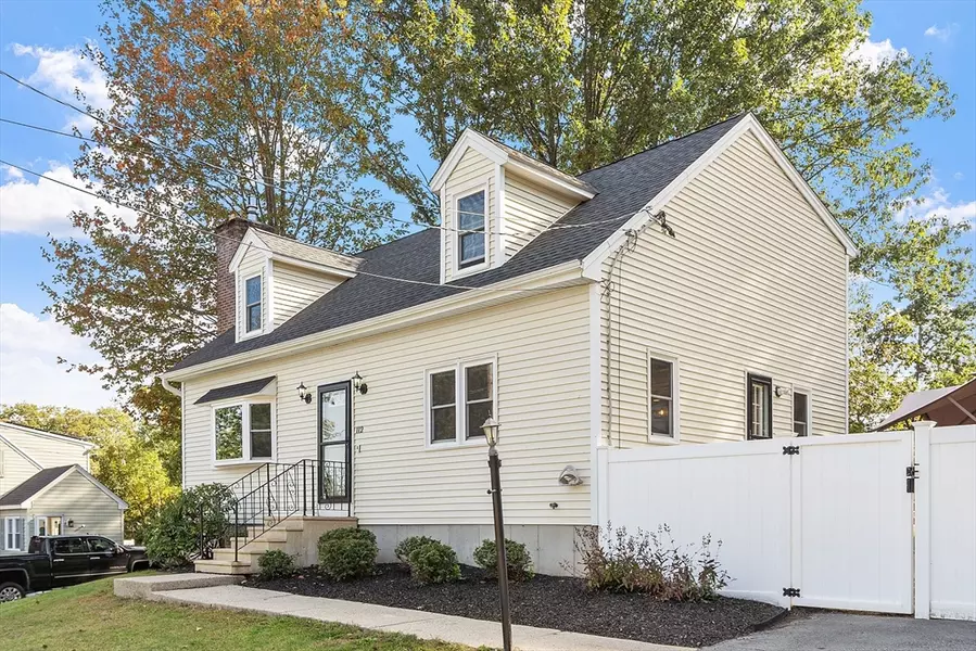 112 Overlook Dr, Leominster, MA 01453