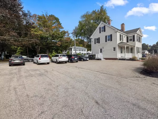 Shrewsbury, MA 01545,2 Maple Ave