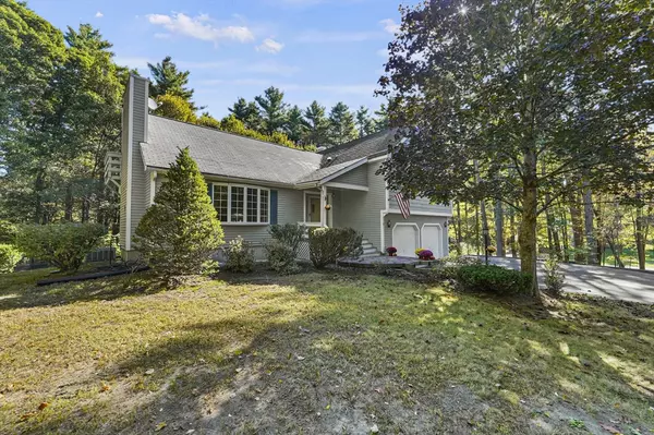 11 Fox Run, Townsend, MA 01474