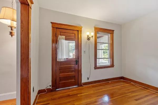 Arlington, MA 02474,62-64 Waldo Road