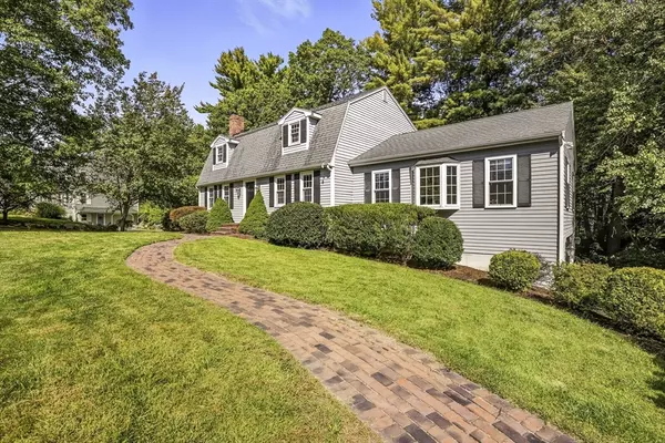 36 Cranberry Road, North Attleboro, MA 02760
