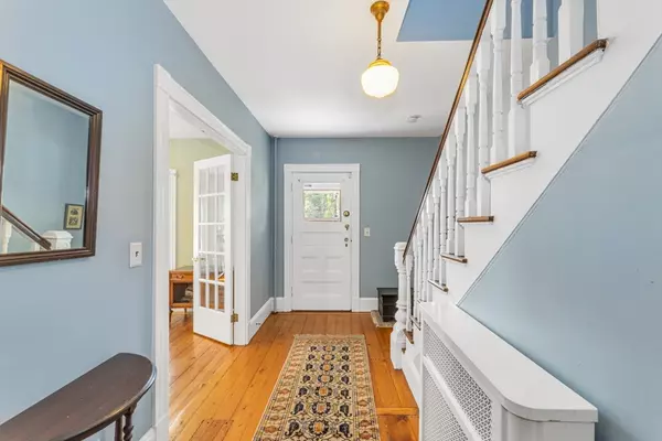 Boston, MA 02136,27 Greenwood Ave
