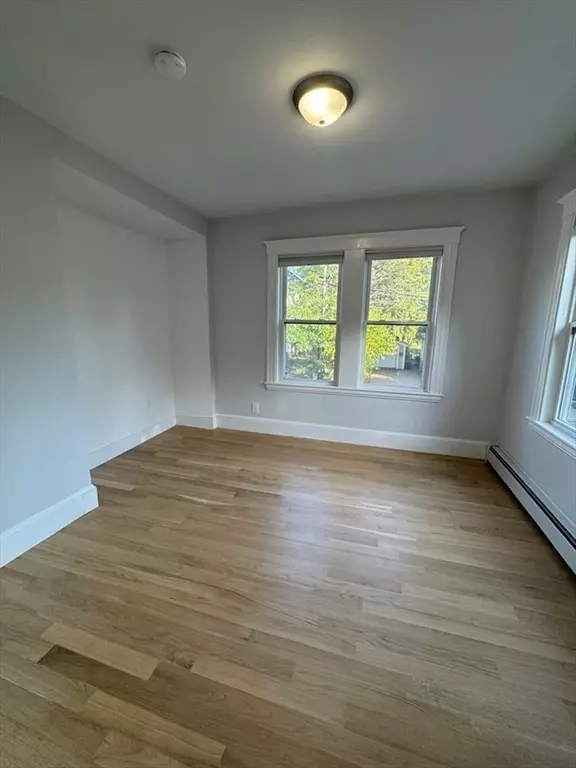 Arlington, MA 02476,18 Reed Street #2