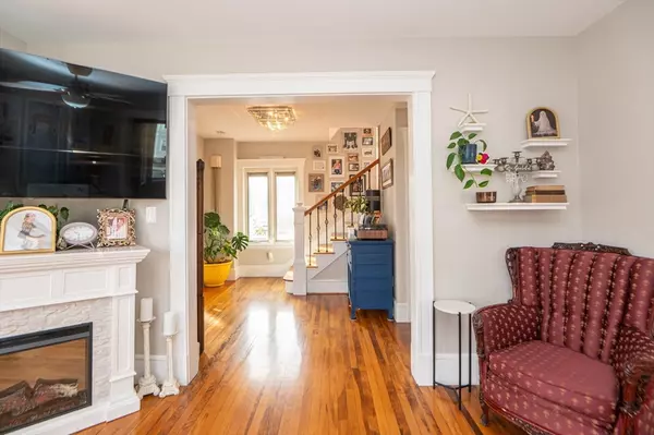Winthrop, MA 02152,380 Pleasant St