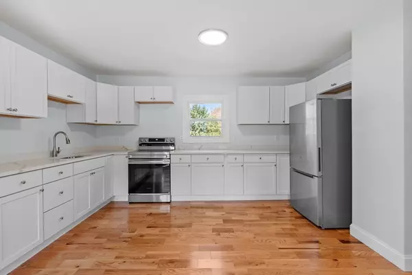 Templeton, MA 01436,17 Prospect St