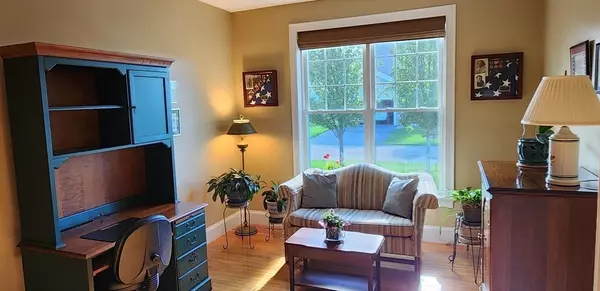 Milford, MA 01757,114 Walden Way #114