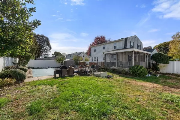 Watertown, MA 02472,71 Gleason St