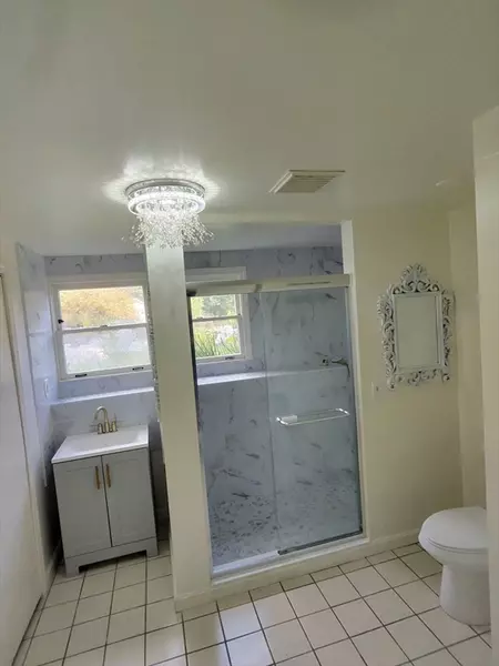 244 Rama #1B, Taunton, MA 02780
