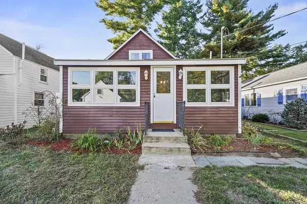 62 & 43 Wilders Grove Rd, Newton, NH 03858