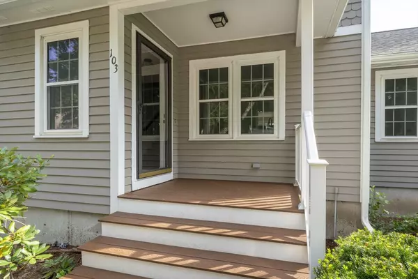 Hopedale, MA 01747,103 Laurelwood Dr #103