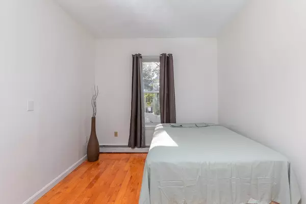 Quincy, MA 02170,129-133 Beale St