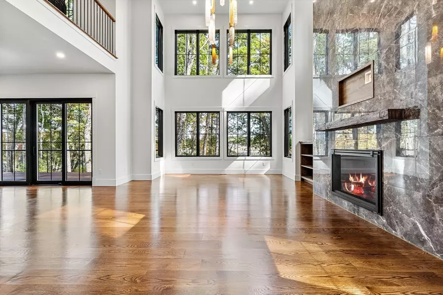 5 Swan View, Northborough, MA 01532