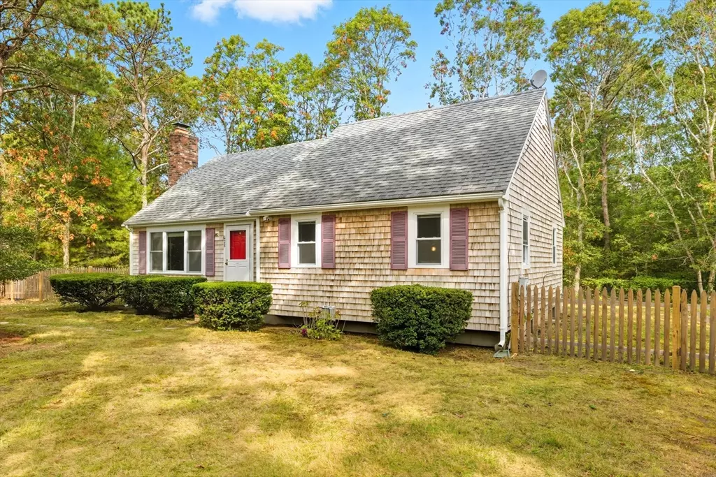 Falmouth, MA 02536,28 Shepard Pl