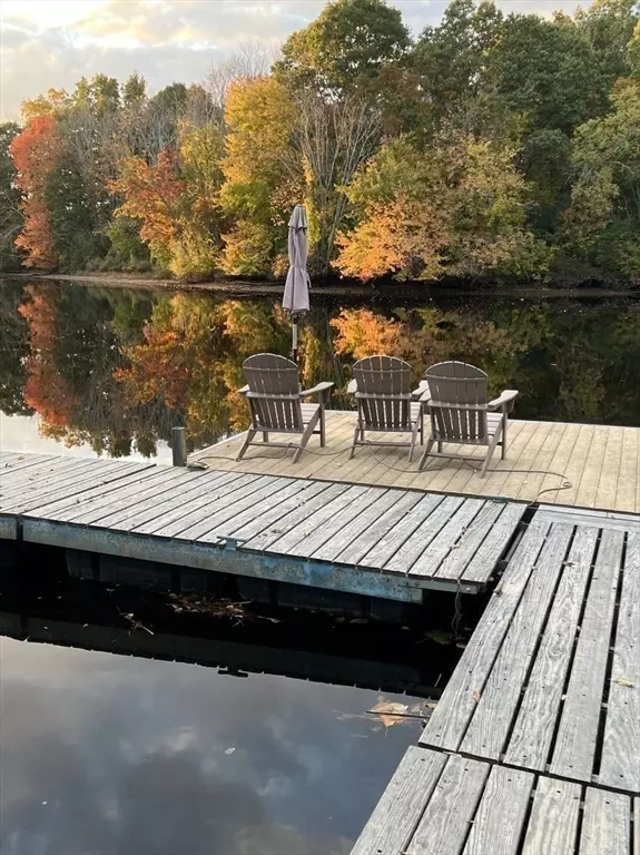 Berkley, MA 02779,513 Berkley Str