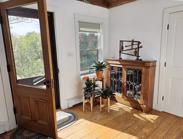 Petersham, MA 01366,47 Harty Dr