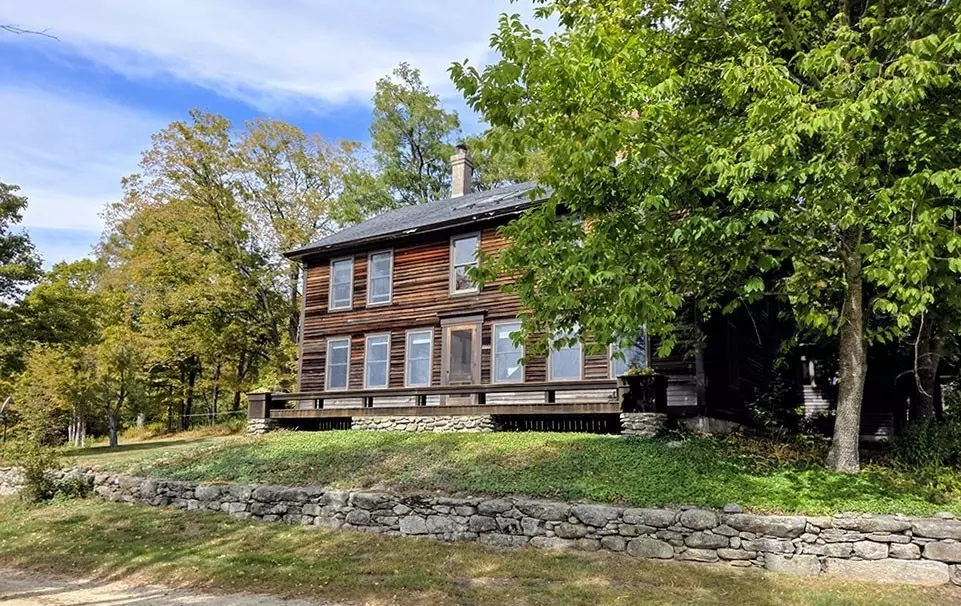 Petersham, MA 01366,47 Harty Dr