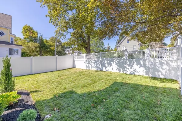 Newton, MA 02461,20 Pennsylvania #20