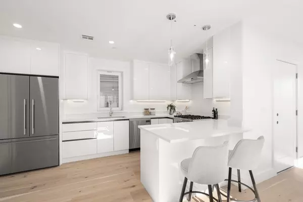 Boston, MA 02127,90 A Street #2
