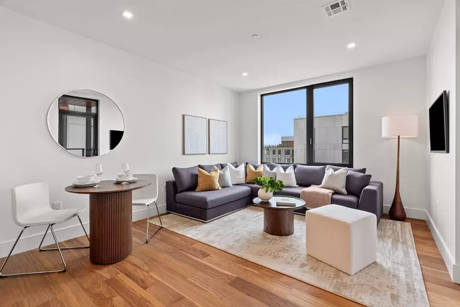 1515 Commonwealth Ave #514, Boston, MA 02135