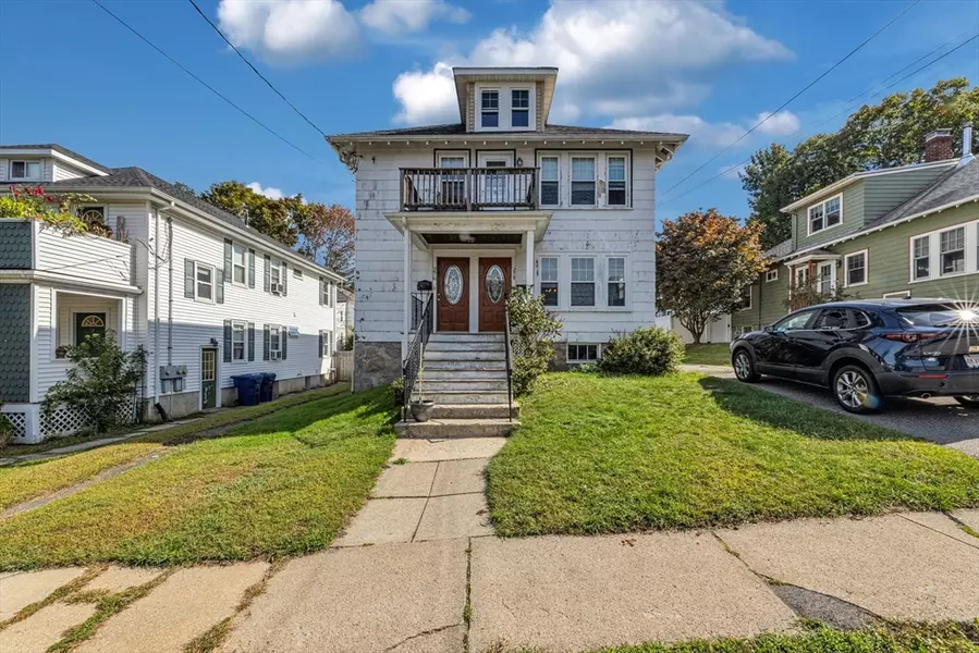 278 Roslindale Ave #1, Boston, MA 02131