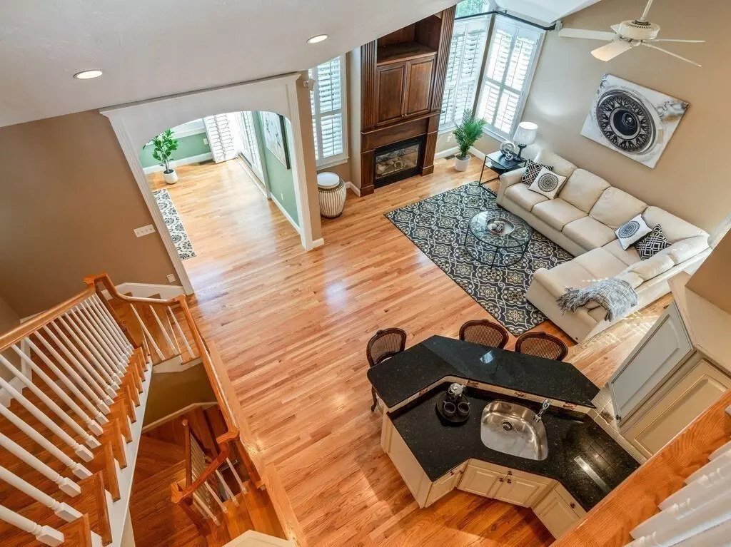 Southborough, MA 01772,1 Carriage Hill Cir #1