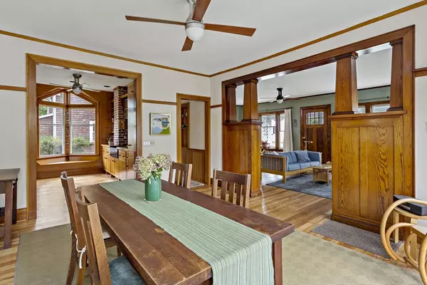 Bourne, MA 02532,34 Washington