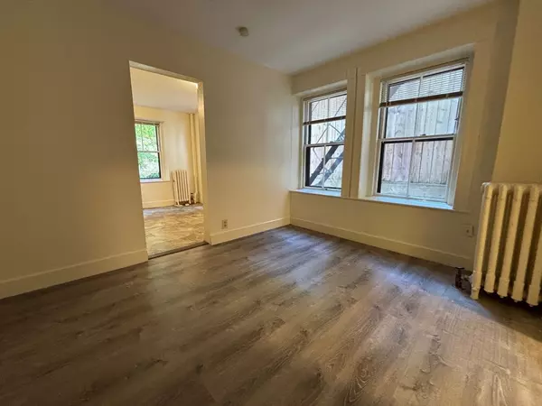 Boston, MA 02114,68 Myrtle St. #1